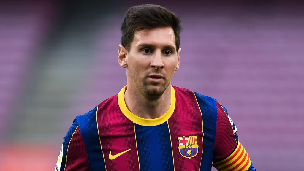 Messi's father denies rumors joining Al-Hilal, insists on waiting for a decision after the end of the season